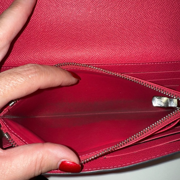 Low Start! Louis Vuitton Pink Epi Sarah Wallet with box - Picture 9 of 12
